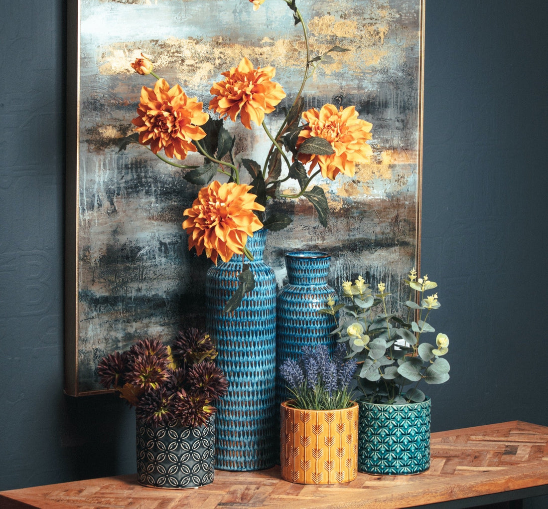 The Ultimate Guide to Choosing the Perfect Vase: Trending Styles & Gift Ideas for 2025